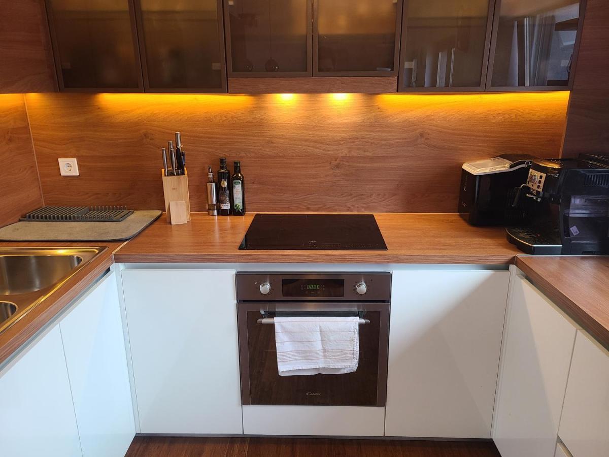 Modern 4-Star Luxury Apt - Wfh Ready, Free Parking Zagreb Dış mekan fotoğraf